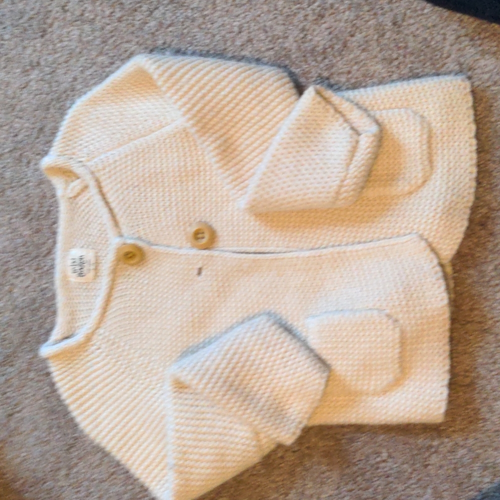 Mini Boden cream sweater 2-3